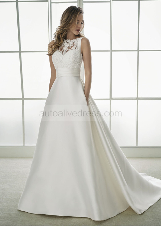 Ivory Lace Satin Buttons Back Wedding Dress